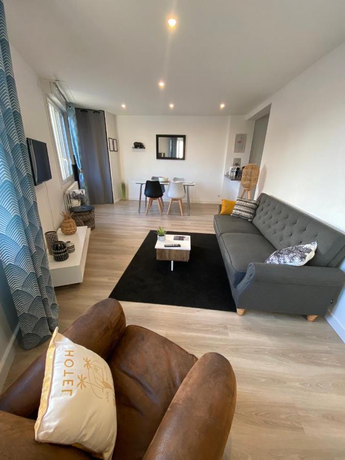 Appartement Cholet les Halles coté jardin Extérieur photo